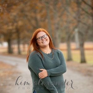 Meet your Posher, Carleycarley